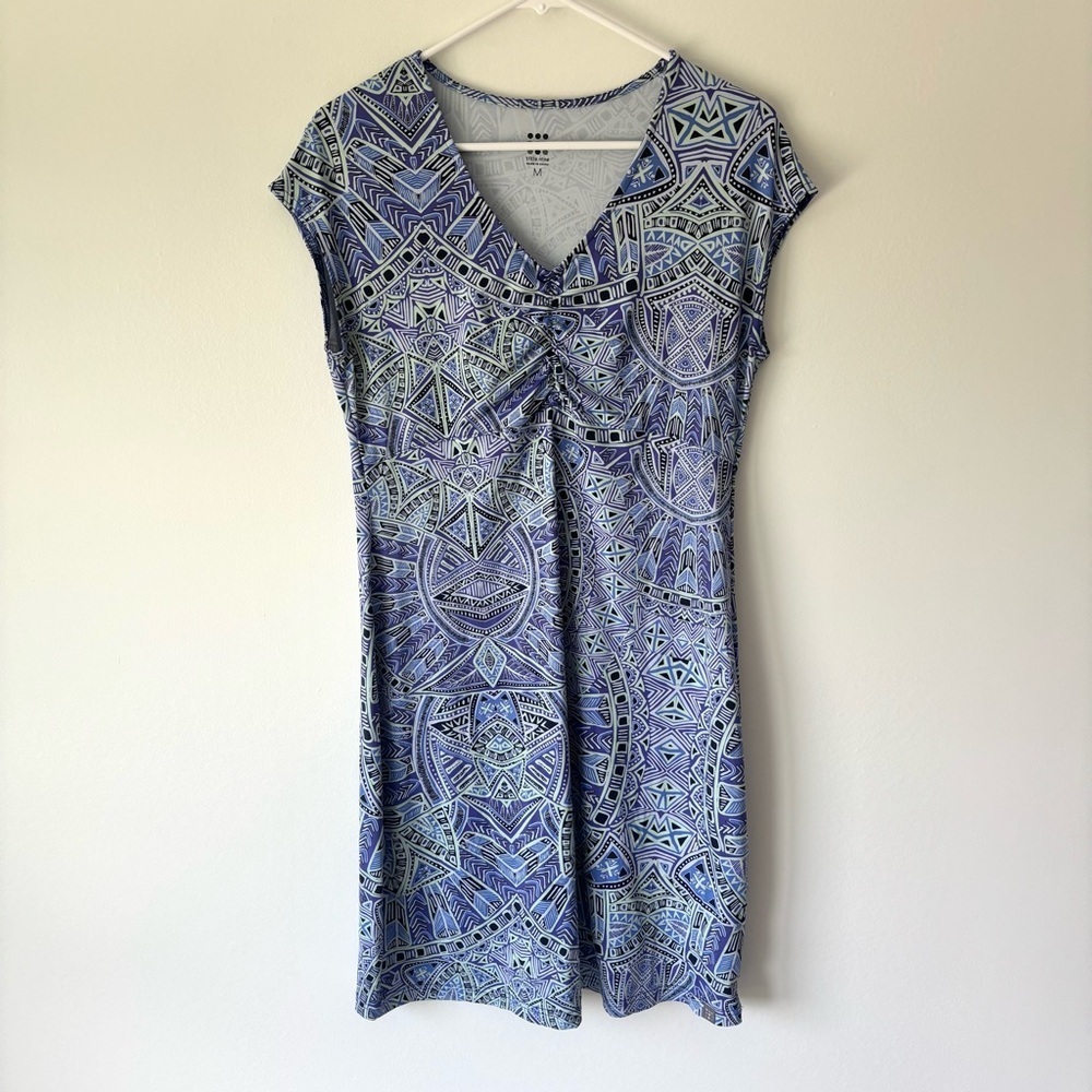 Title Nine Diamalete V-neck Geometric Aztec Print Mini Athletic Golf Dress